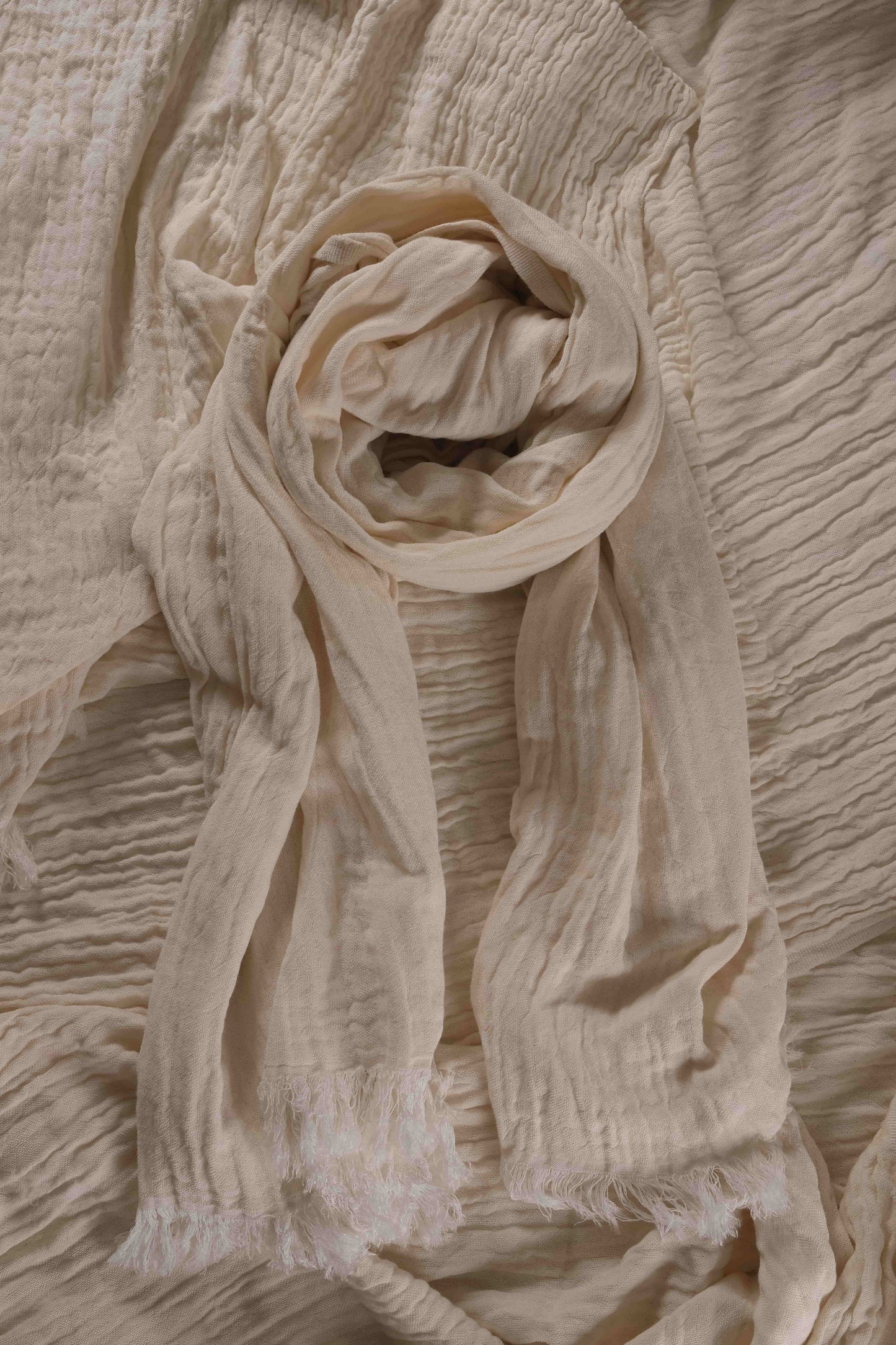 Handwoven Buldan towel made from 70% cotton and 30% tencel yarn, naturally textured and undyed, by Themazi.